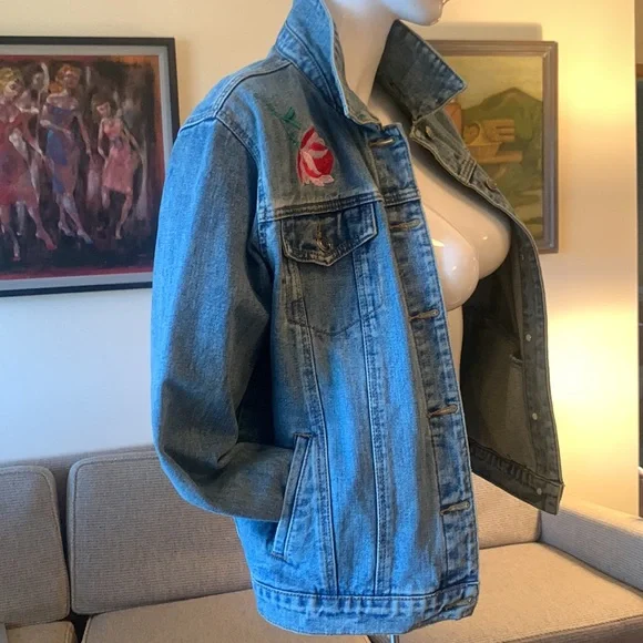 EMBROIDERED DENIM JACKET WITH TIGER BEES ROSES - Picture 4 of 14